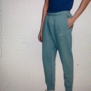 Nike Club Fleece Tapered Cuff Pants 826431-424